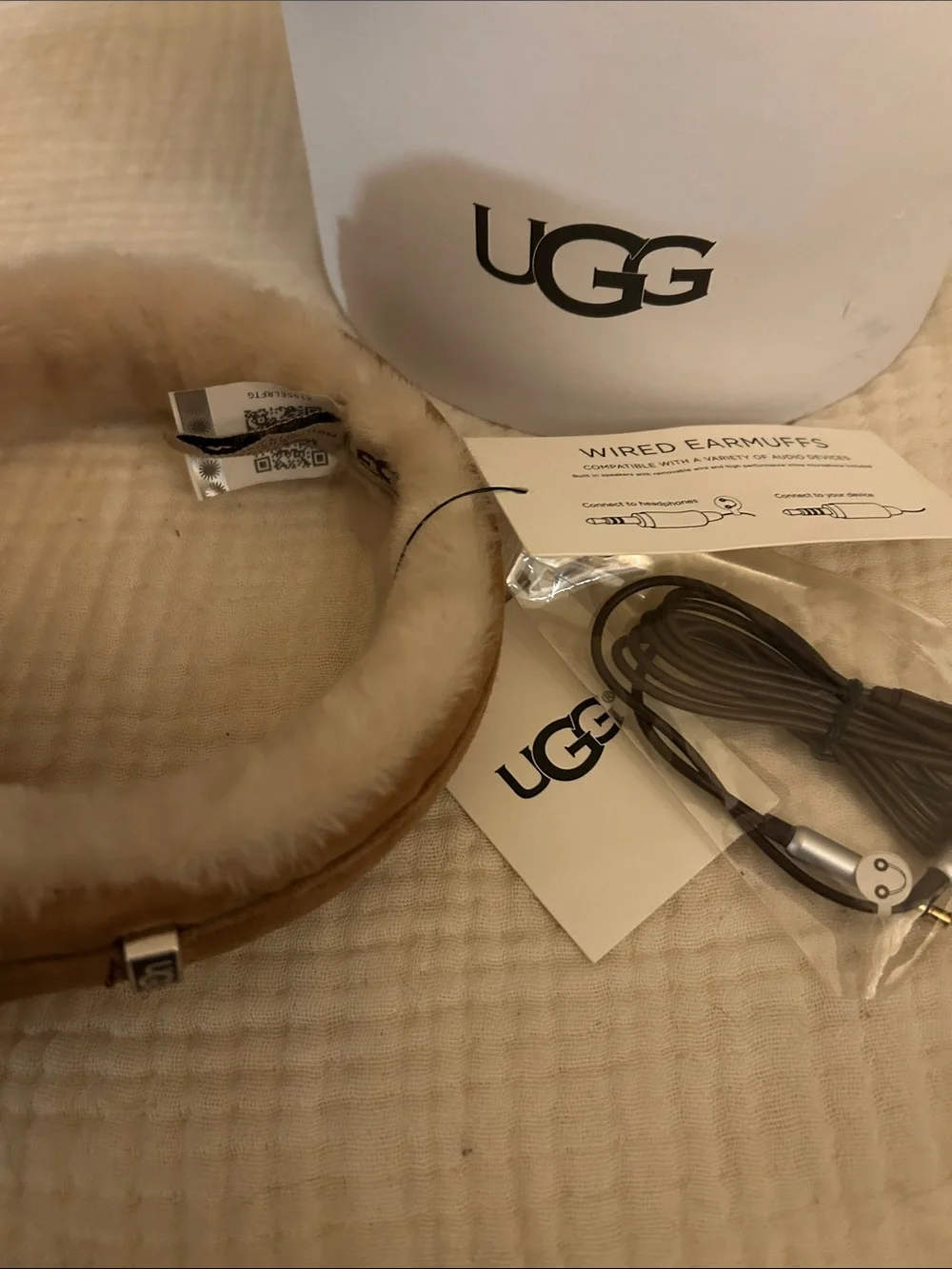 UGG Chestnut and Cream Women’s  Wired Earmuffs